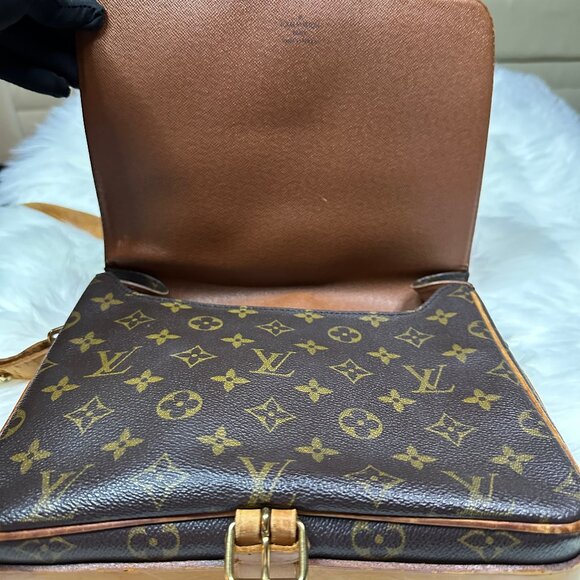 Authentic Louis Vuitton Monogram Cartouchiere GM Crossbody Shoulder Bag - Picture 10 of 12